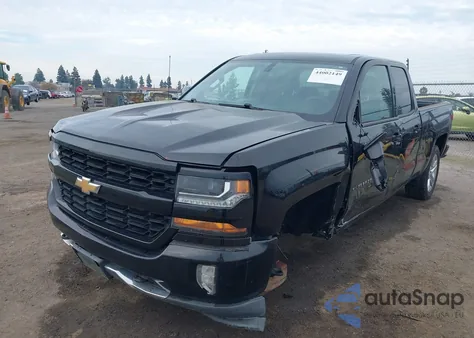 2017 Chevrolet Silverado 1500 Custom z USA, uszkodzony, nr VIN 1GCVKPEH7HZ263150